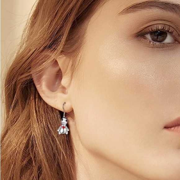 Gothic punk little voodoo doll earrings - Picture 4 of 6